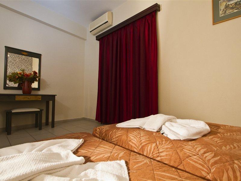 Mythos- Platanias- Hotel -Apts Platanés Exteriör bild