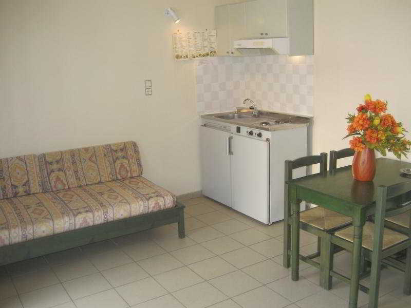 Mythos- Platanias- Hotel -Apts Platanés Exteriör bild