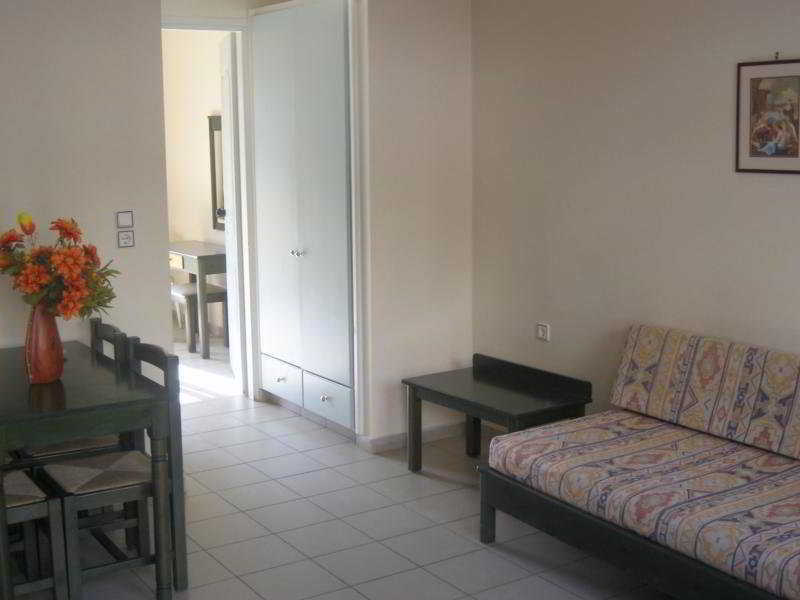 Mythos- Platanias- Hotel -Apts Platanés Exteriör bild